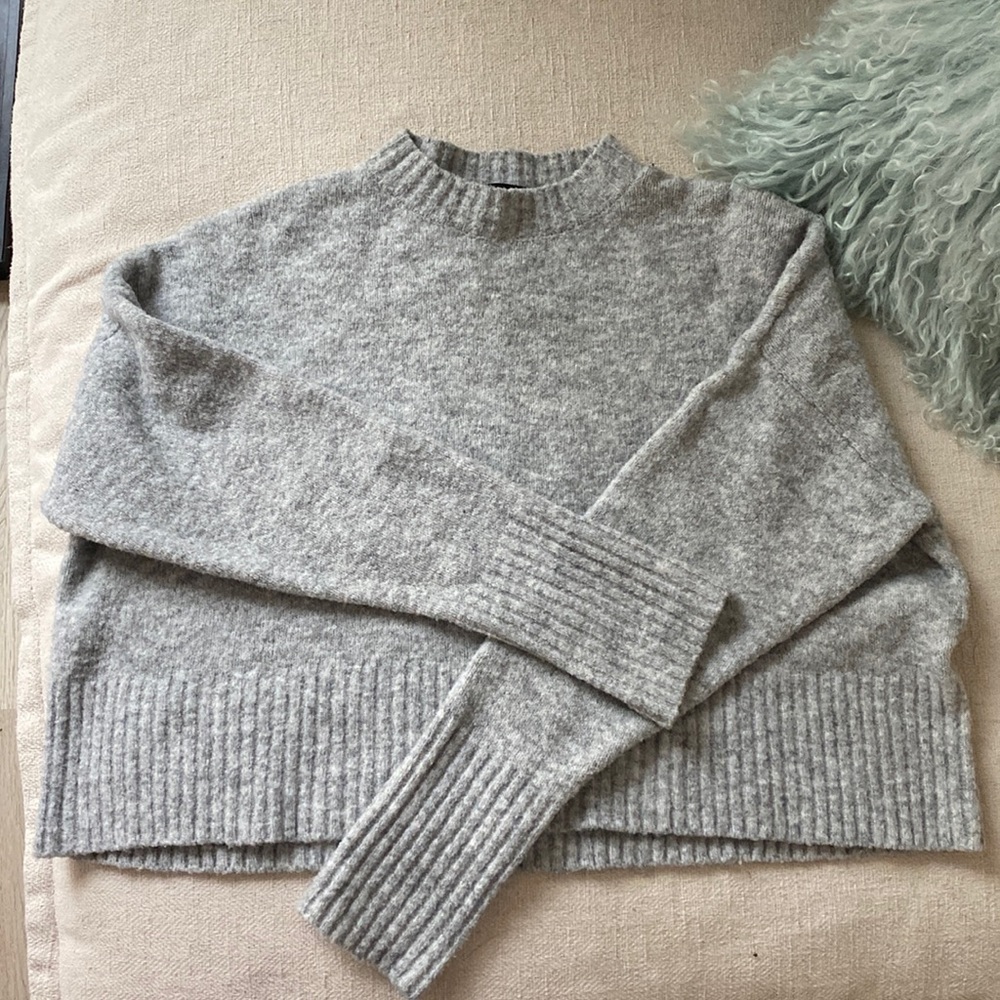 Urban outfitters sweater